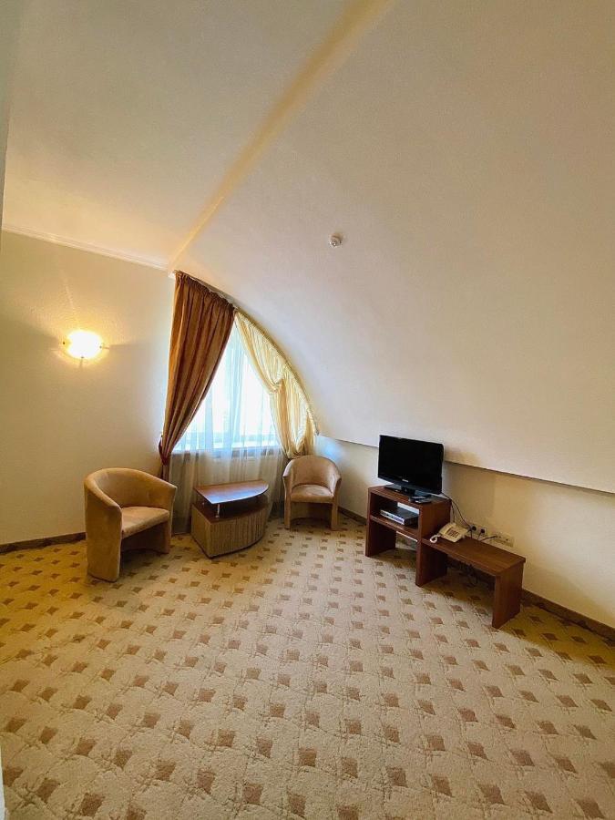 Gerdan Hotel Яремче Екстер'єр фото