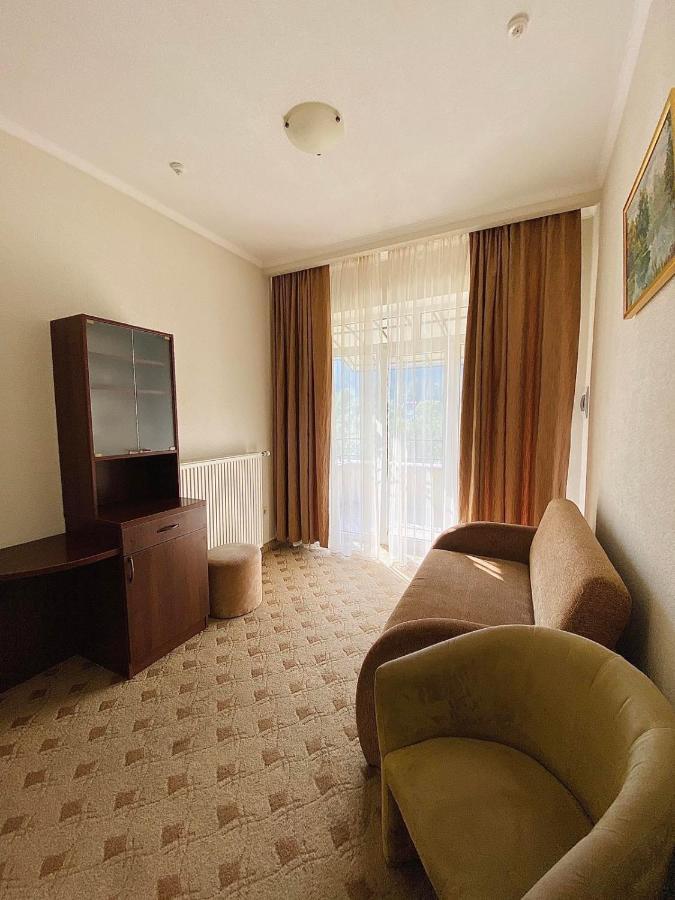 Gerdan Hotel Яремче Екстер'єр фото