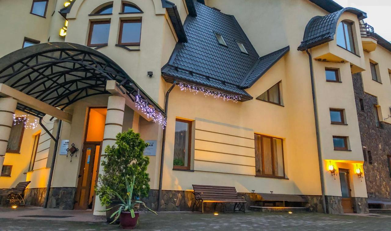 Gerdan Hotel Яремче Екстер'єр фото
